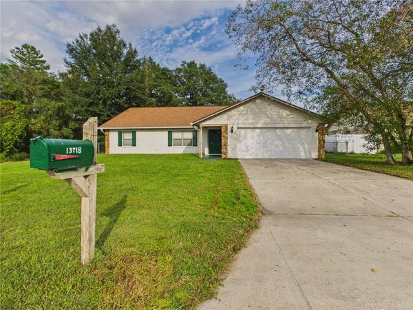 13718 SW 40TH CIRCLE , OCALA, FL 34473
