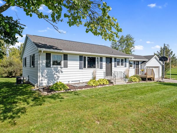 3231 Garfield Street, Coopersville, MI 49404