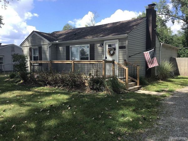 6063 Catalpa Avenue , Sterling Heights, Mi 48314