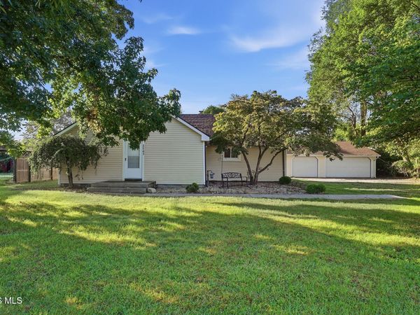 1543 Travis Drive , Toledo, OH 43612