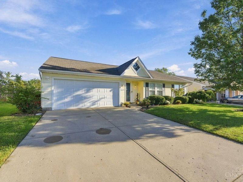 1194 Bugle Bluff Court, Lebanon, OH 45036 Photo 5