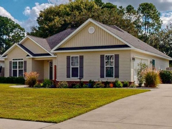 107 Kingsley Drive N, Guyton, GA 31312