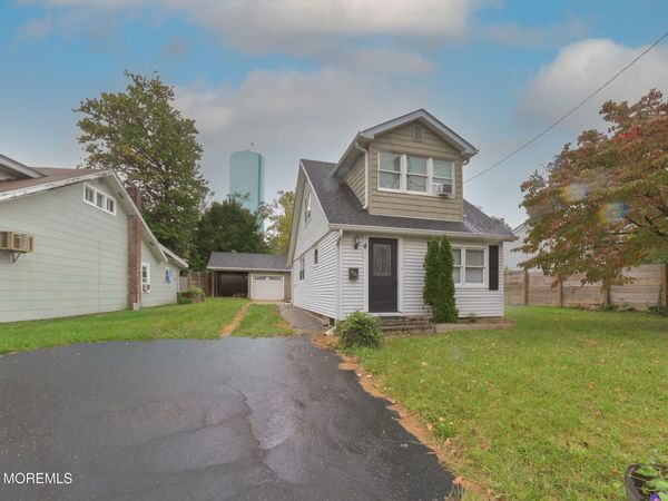 402 Fairfield Way, Keyport, NJ 07735