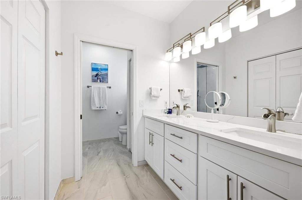 250 Robin Hood Cir , Unit 201, Naples, FL 34104 Photo