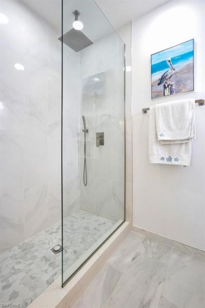 250 Robin Hood Cir , Unit 201, Naples, FL 34104 Photo