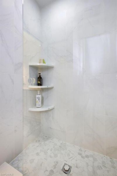 250 Robin Hood Cir , Unit 201, Naples, FL 34104 Photo
