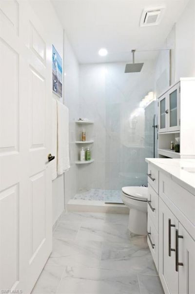 250 Robin Hood Cir , Unit 201, Naples, FL 34104 Photo