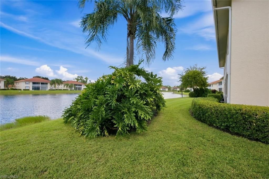 250 Robin Hood Cir , Unit 201, Naples, FL 34104 Photo