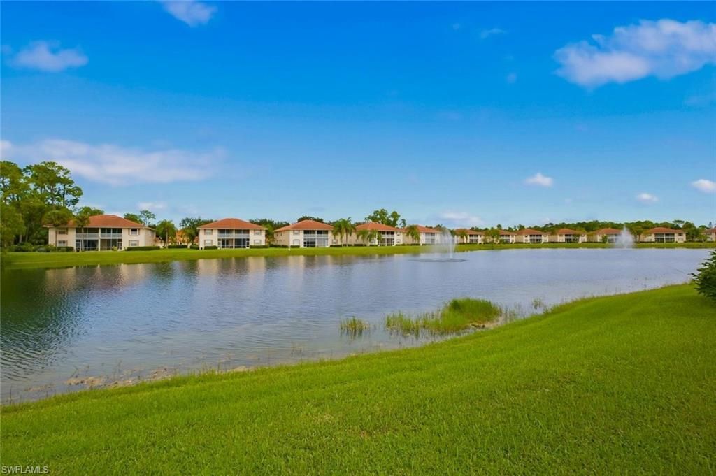 250 Robin Hood Cir , Unit 201, Naples, FL 34104 Photo