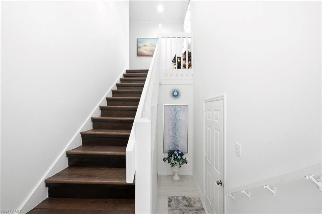 250 Robin Hood Cir , Unit 201, Naples, FL 34104 Photo