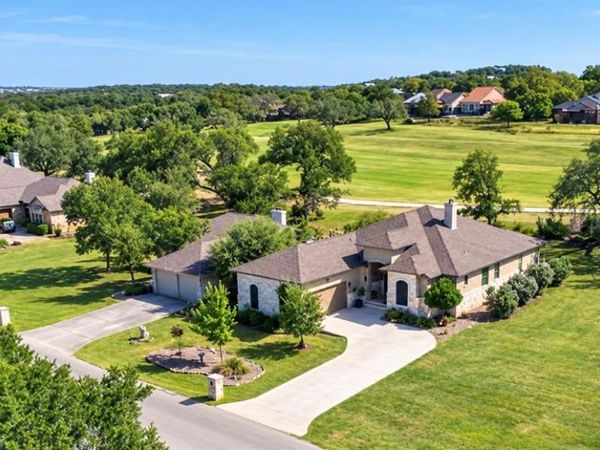 47 Doolittle DR, Wimberley, TX 78676