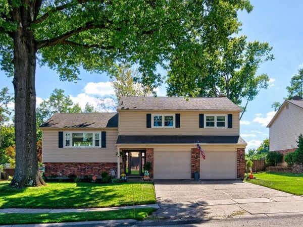 5525 Stokeswood Ct, Delhi Twp, OH 45238
