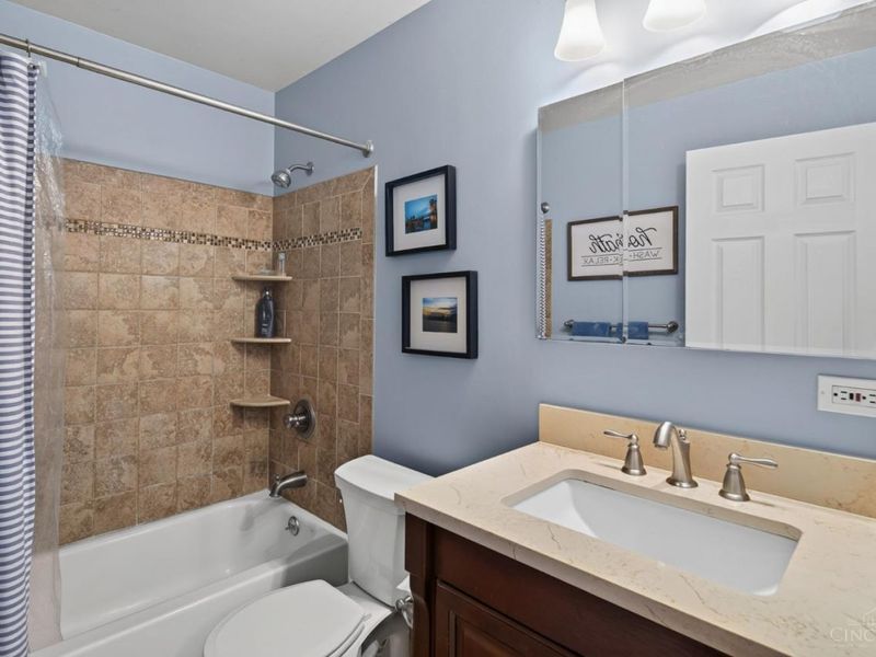 5525 Stokeswood Ct, Delhi Township, OH 45238 Photo 26