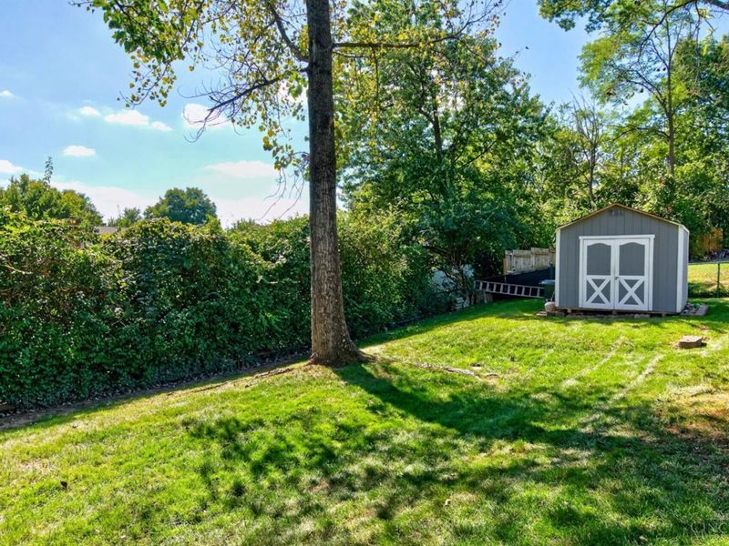 5525 Stokeswood Ct, Delhi Township, OH 45238 Photo 49
