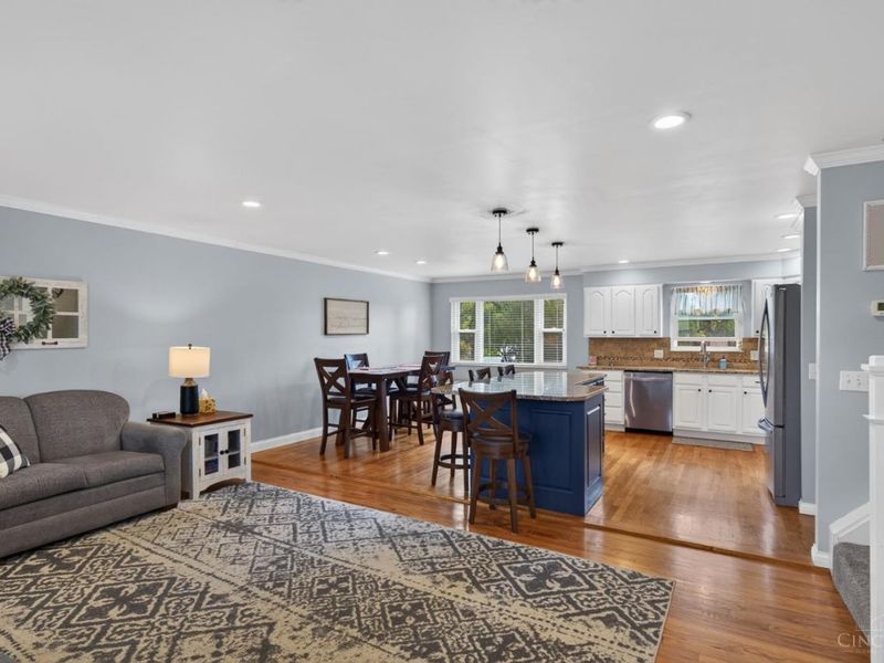 5525 Stokeswood Ct, Delhi Township, OH 45238 Photo 8