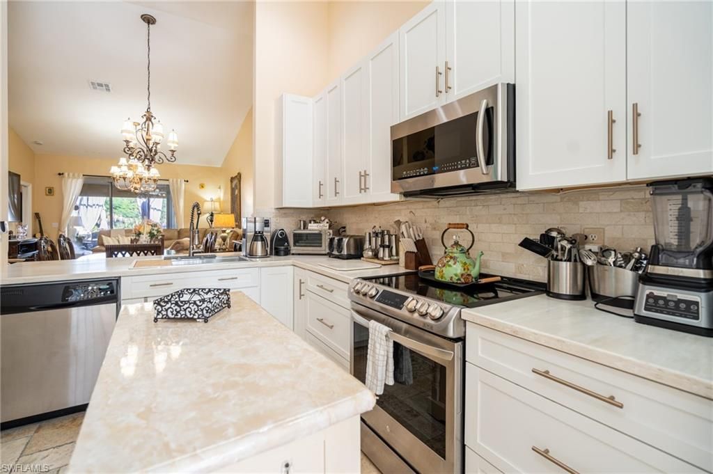 5205 Whitten Dr, Unit 57, Naples, FL 34104 Photo