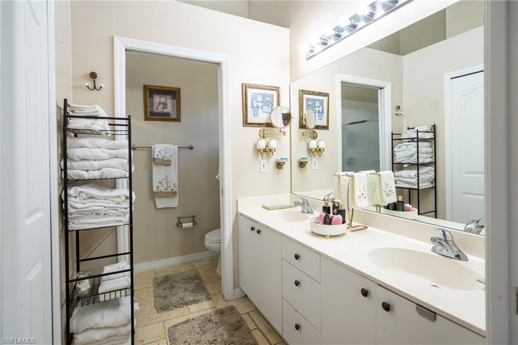 5205 Whitten Dr, Unit 57, Naples, FL 34104 Photo