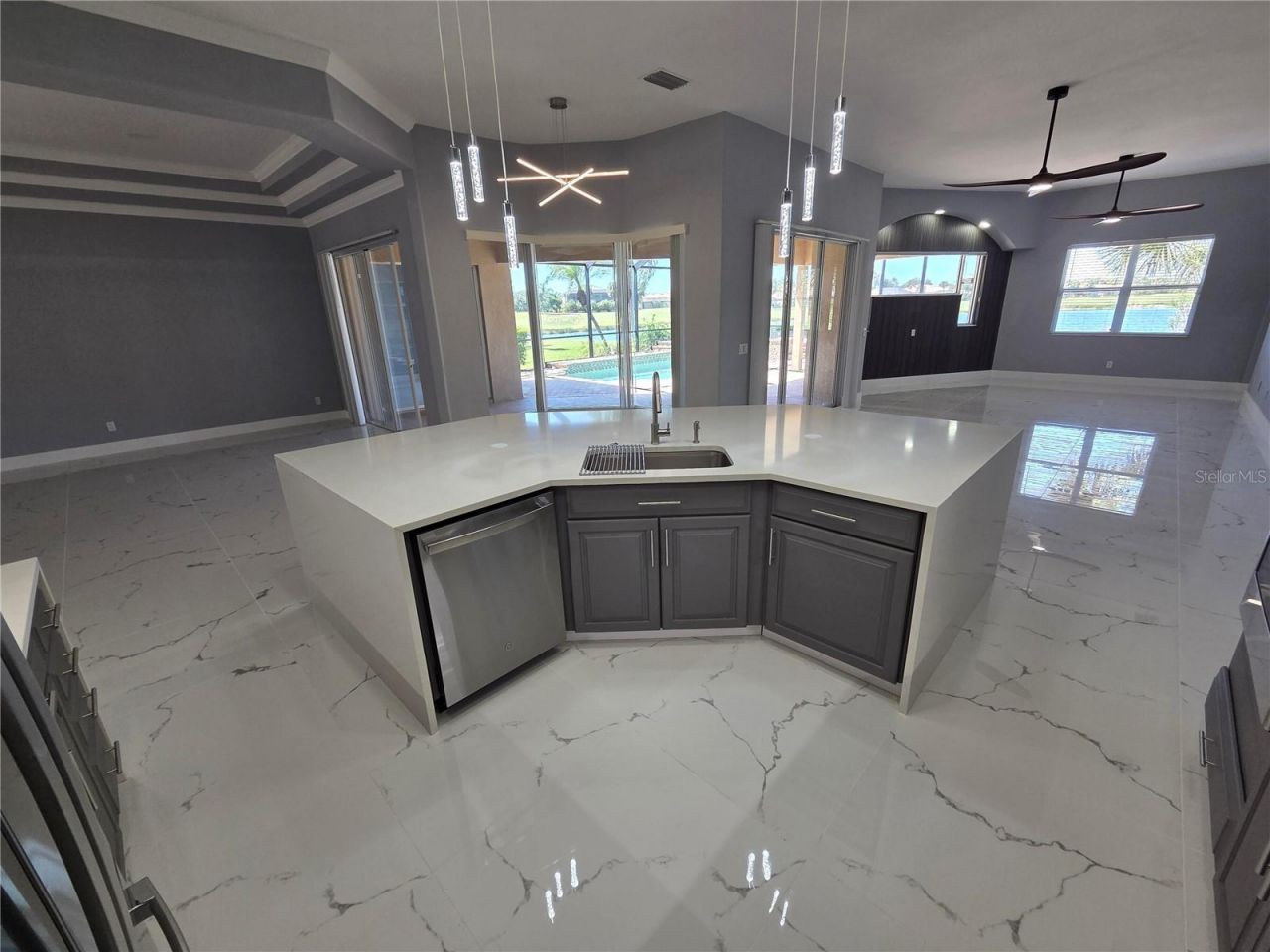 7531 Camden Harbour Drive , Bradenton, FL 34212 Photo