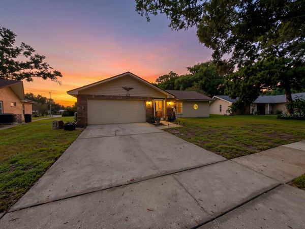 1382 GLENGARRY DRIVE , PALM HARBOR, FL 34684