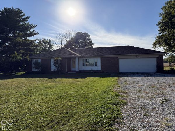 4730 S State Road 75 , Jamestown, IN 46147
