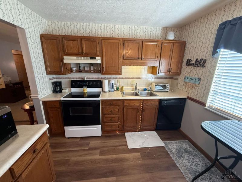 3963 School Section Road, Unit 29, Green Township, OH 45211 Photo 11