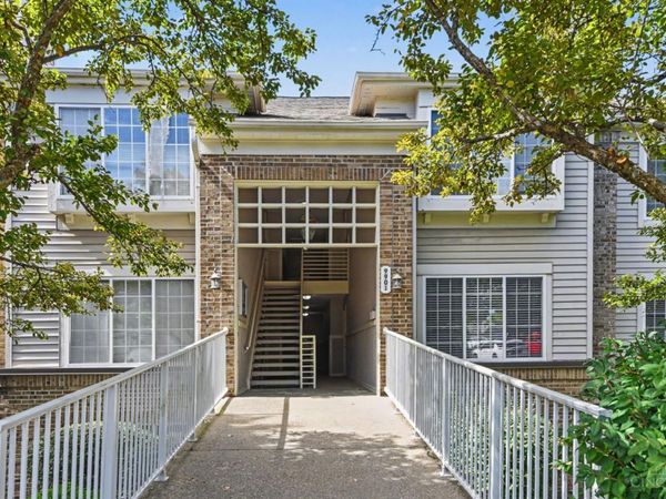 9901 Regatta Drive, Unit 205, Cincinnati, OH 45252