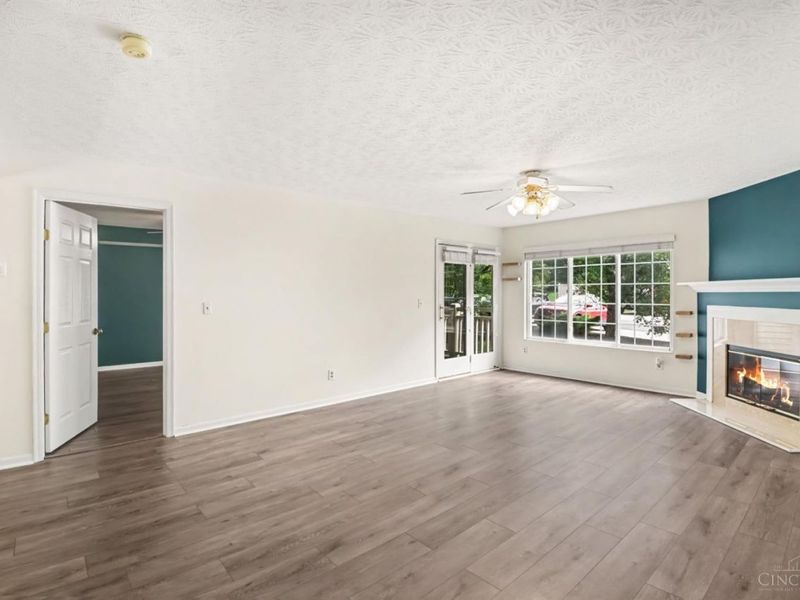 9901 Regatta Drive, Unit 205, Cincinnati, OH 45252 Photo 7