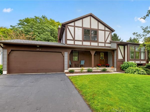 163 Baxton Cir, Rochester, NY 14625