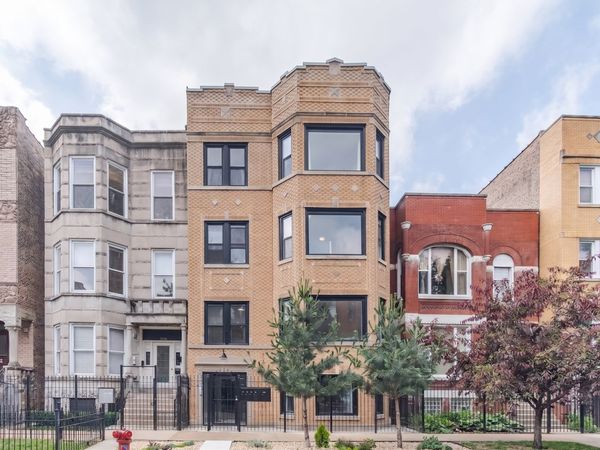 1330 N Artesian Avenue , Chicago, IL 60622