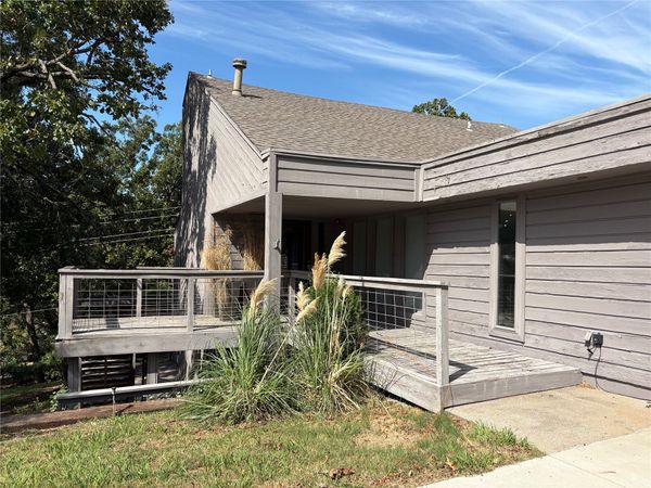 7636 S Quebec Avenue , Tulsa, OK 74136