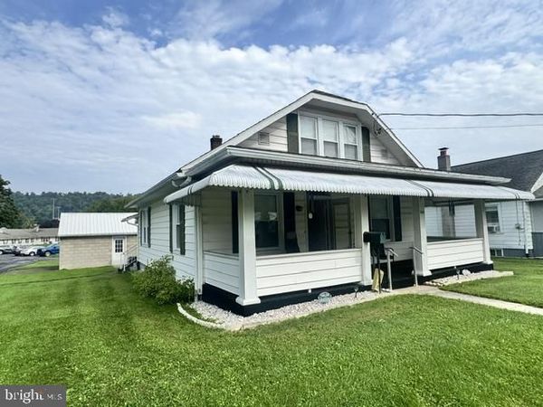 500 MAPLE AVENUE , LEWISTOWN, PA 17044