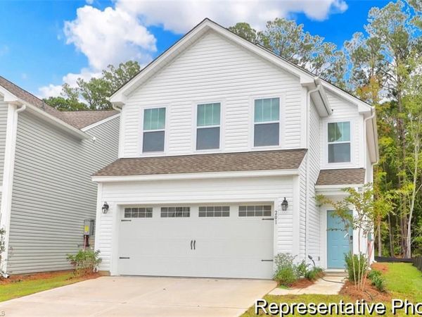 2731 Wood Valley Road , Unit 23, Winston-Salem, NC 27106