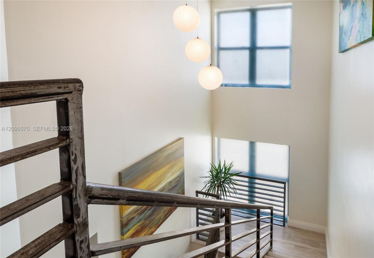 1330 Ocean Dr , Unit R5D, Miami Beach, FL 33139 Photo
