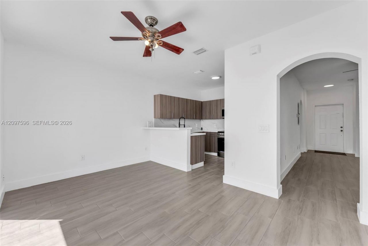 3907 SW 155th Ave, Unit 315, Miramar, FL 33027 Photo