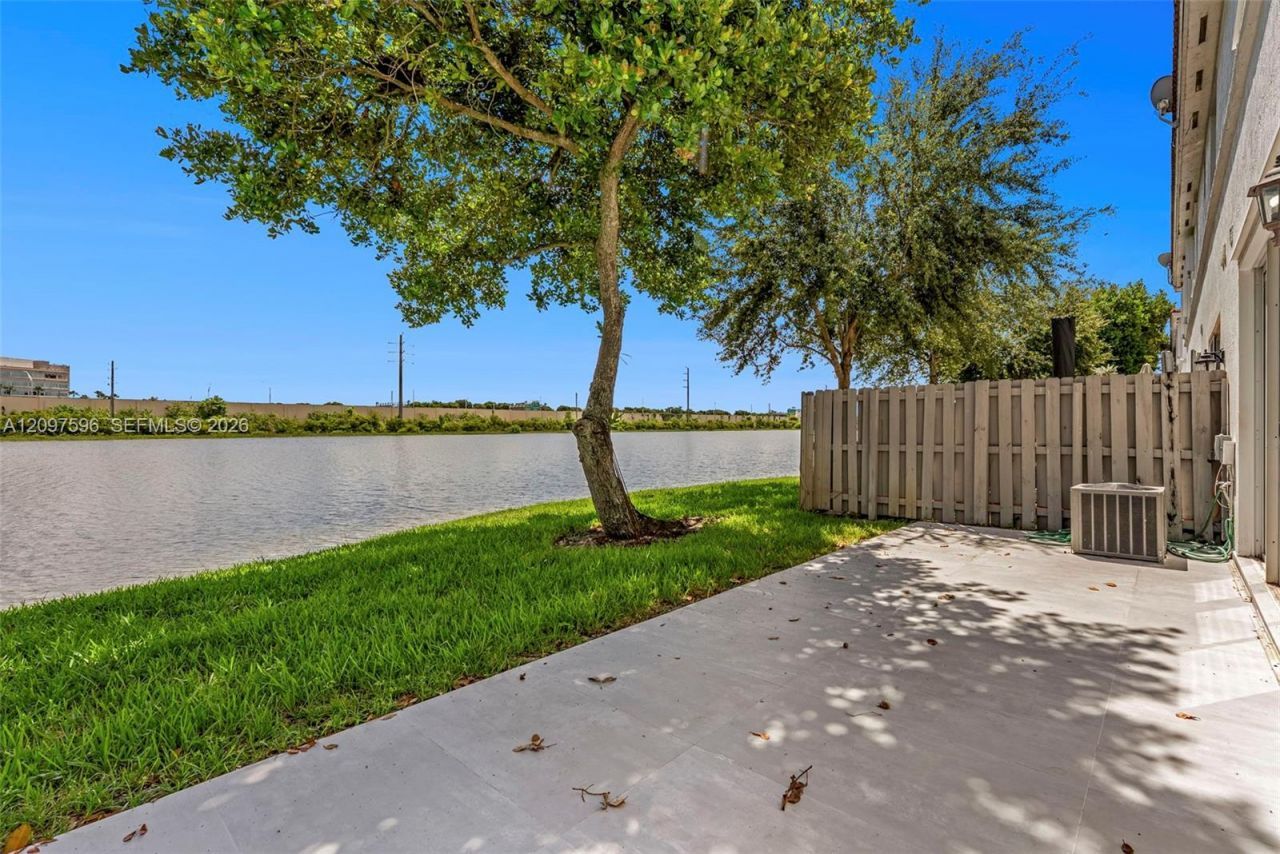 3907 SW 155th Ave, Unit 315, Miramar, FL 33027 Photo