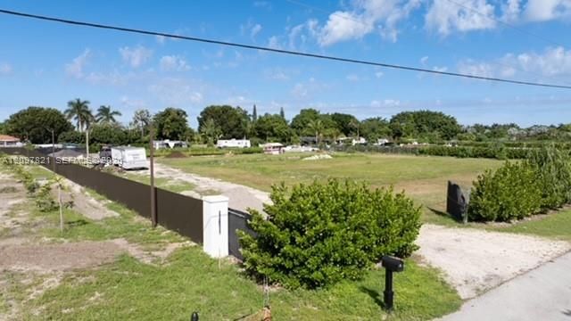 24200 SW 209th Pl , Homestead, FL 33031 Photo