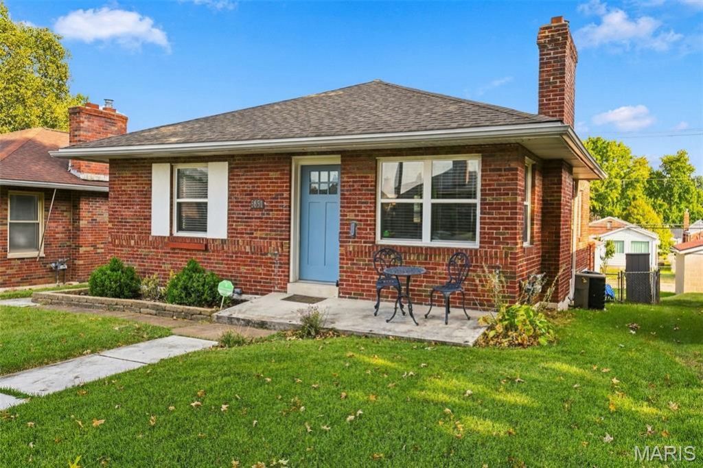 5651 Potomac Street, Saint Louis, MO 63139 Main Photo