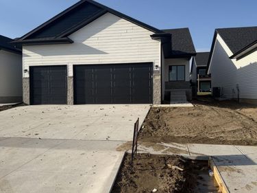 10720 Dominion Drive, Lincoln, NE 68527