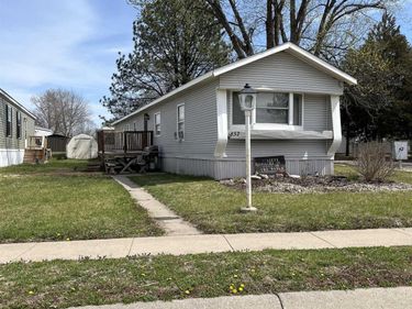 1832 SW 15th Street, Lincoln, NE 68522