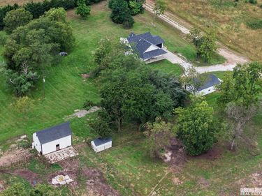 61691 733 Road, Sterling, NE 68443