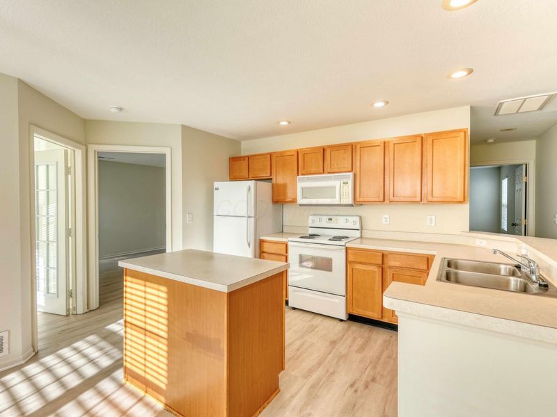 5164 Vinings Bend, Dublin, OH 43016 Photo 9