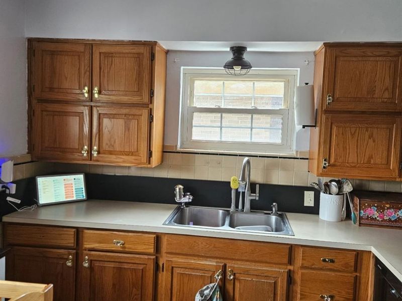 1737 Madison Avenue, Mount Healthy, OH 45231 Photo 16