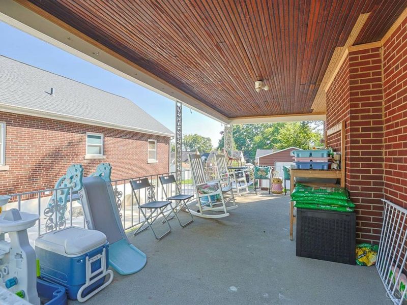 1737 Madison Avenue, Mount Healthy, OH 45231 Photo 3