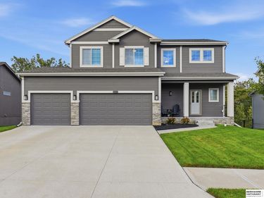 1708 Pilgrim Drive, Bellevue, NE 68123