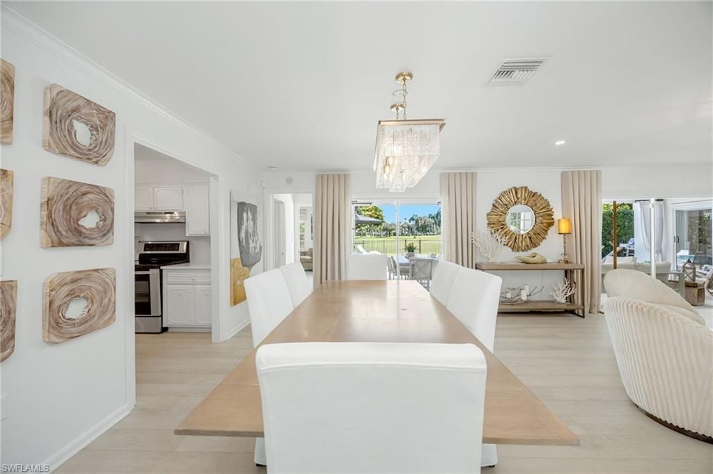 2728 Crayton Rd , Naples, FL 34103 Photo