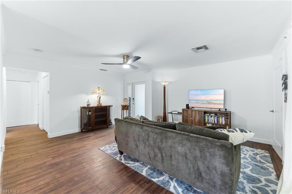 220 Lanchester Ct, Unit 32, Naples, FL 34112 Photo