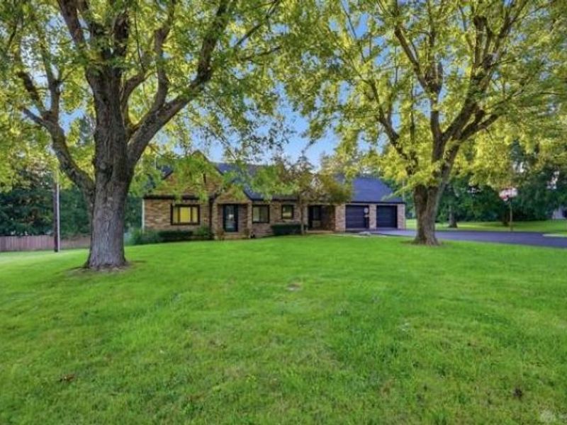 5940 Basore Road, Trotwood, OH 45415 Photo 1