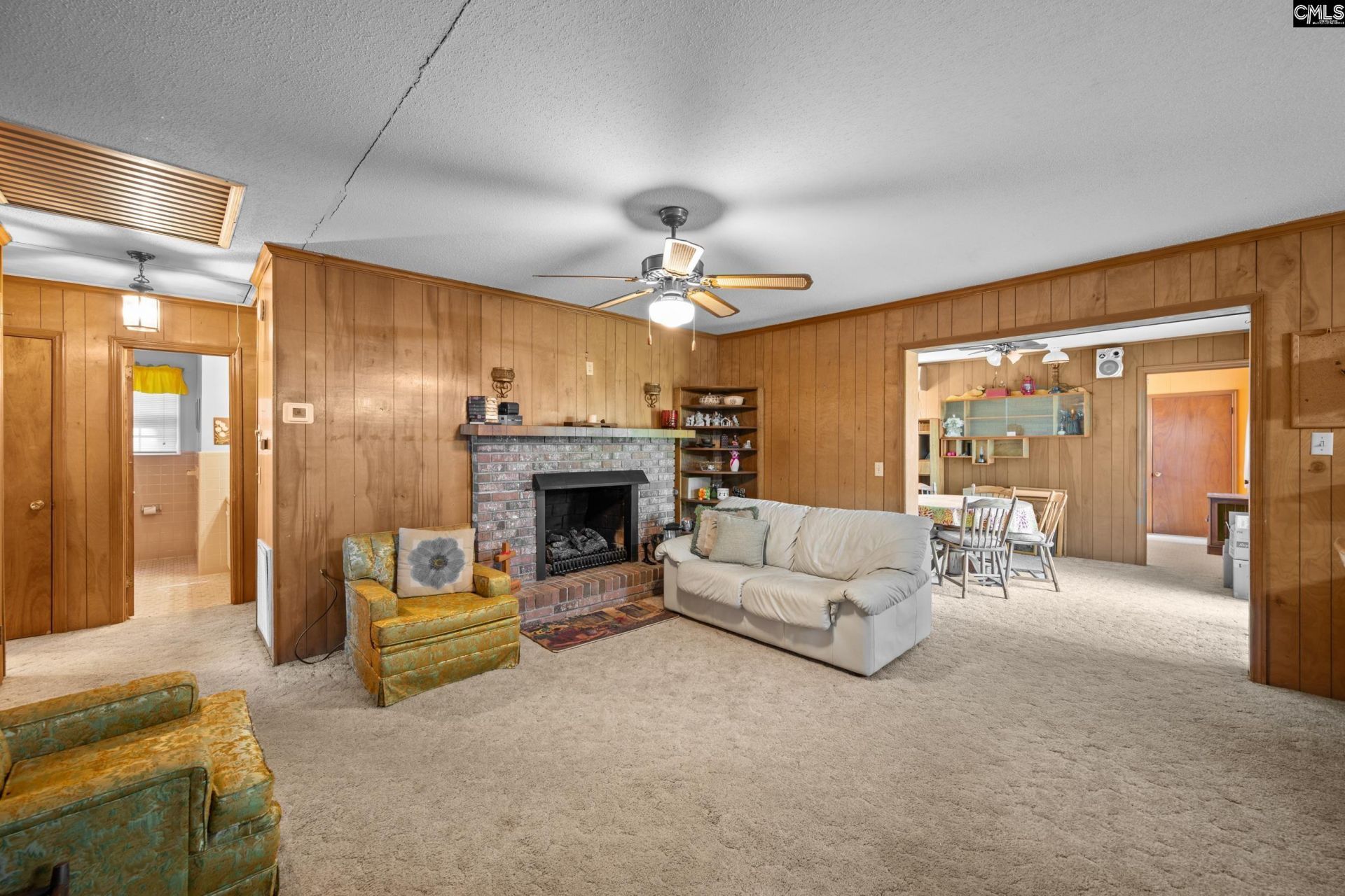 2430 Mineral Springs Road Photo 5
