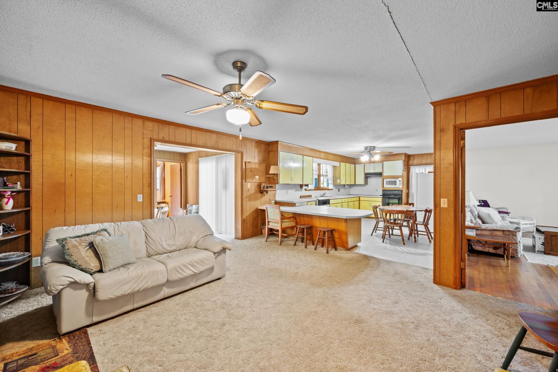 2430 Mineral Springs Road Photo 6