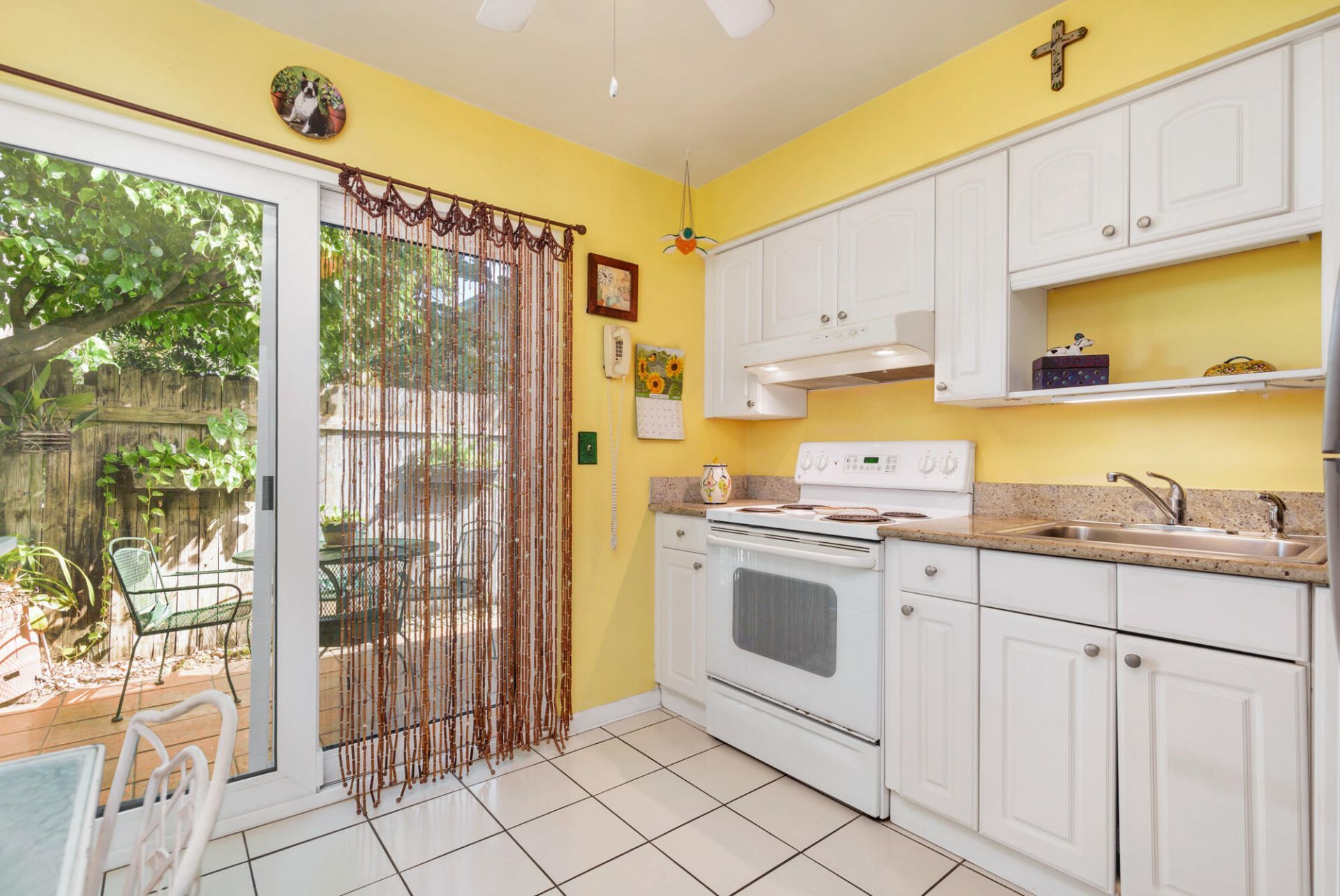 217 Pine Terrace, West Palm Beach, FL 33405 Photo